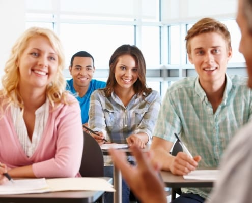 Managing class interaction during a class discussion when teaching a large ESL class