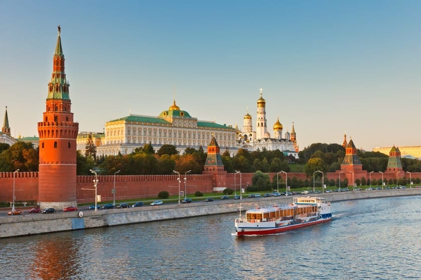 Teach English in Russia - Moscow kremlin at sunset